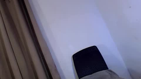 Snapshot of amayahugecock69 chatting on 9, 1, 2026 Annika 25yrs old online show from 9, 1, 2026