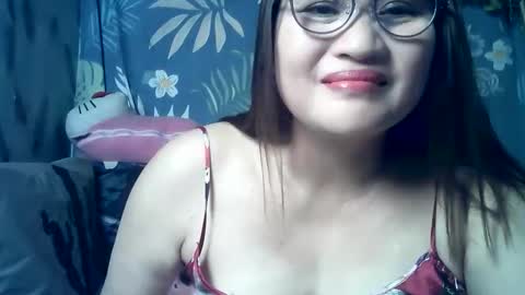 Snapshot of amazing_angel22 chatting on 22, 5, 2026 amazing angel online show from 22, 5, 2026