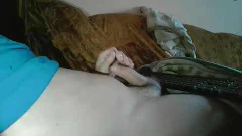 Snapshot of amazingcuteboy845 chatting on 18, 10, 2025 amazingcuteboy845 online show from 18, 10, 2025