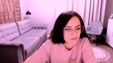 Izza online show from 17, 12, 2025