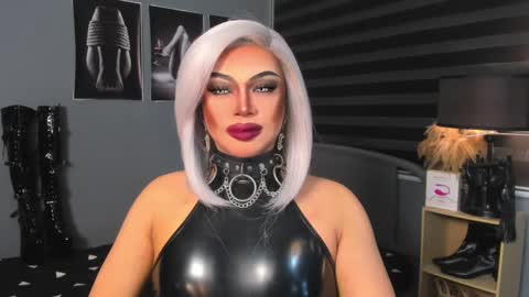Snapshot of amazingfatcock_ts chatting on 10, 12, 2024 MISS JAZMINE QUEEN OF HELLFIRE online show from 10, 12, 2024
