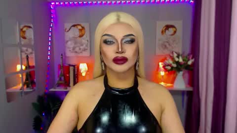 Snapshot of amazingfatcock_ts chatting on 4, 1, 2025 MISS JAZMINE QUEEN OF HELLFIRE online show from 4, 1, 2025