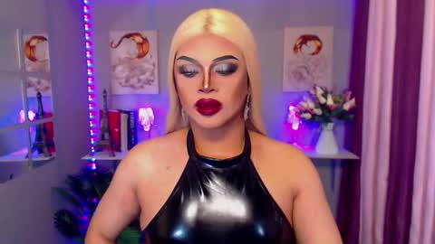 Snapshot of amazingfatcock_ts chatting on 4, 1, 2025 MISS JAZMINE QUEEN OF HELLFIRE online show from 4, 1, 2025