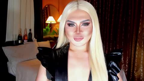 Snapshot of amazingfatcock_ts chatting on 26, 1, 2025 MISS JAZMINE QUEEN OF HELLFIRE online show from 26, 1, 2025