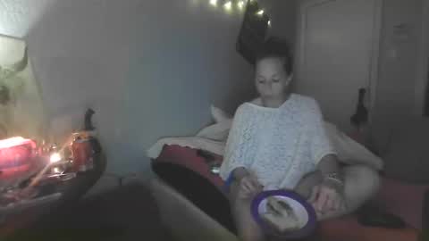 Snapshot of amazinlee69 chatting on 22, 9, 2025 amazinlee69 online show from 22, 9, 2025