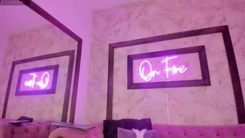 Snapshot of ambaar_moon_ chatting on 9, 11, 2025 Ambar online show from 9, 11, 2025