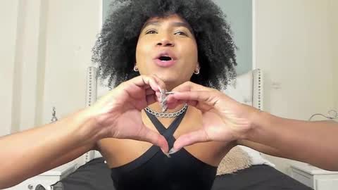 Snapshot of ambar_colling chatting on 21, 2, 2025 Ambar Colling online show from 21, 2, 2025