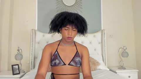 Snapshot of ambar_colling chatting on 28, 2, 2025 Ambar Colling online show from 28, 2, 2025