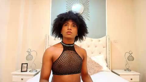 Snapshot of ambar_colling chatting on 6, 3, 2025 Ambar Colling online show from 6, 3, 2025