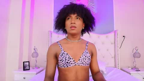 Snapshot of ambar_colling chatting on 12, 3, 2025 Ambar Colling online show from 12, 3, 2025