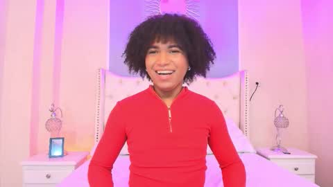 Ambar Colling online show from 25, 9, 2025