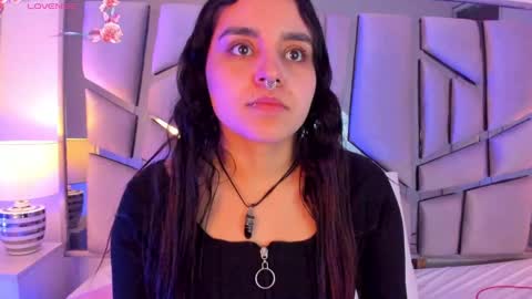Snapshot of ambar_devon chatting on 18, 1, 2025 online show from 18, 1, 2025