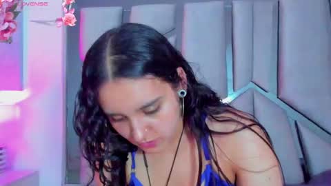 Snapshot of ambar_devon chatting on 28, 2, 2025 online show from 28, 2, 2025
