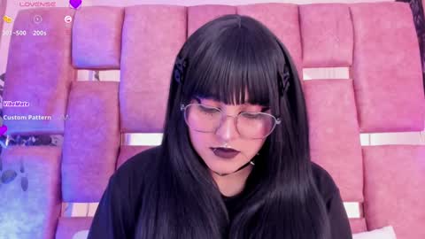 Snapshot of ambar_devon chatting on 22, 9, 2025   online show from 22, 9, 2025