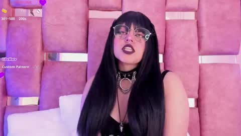 Snapshot of ambar_devon chatting on 23, 9, 2025   online show from 23, 9, 2025