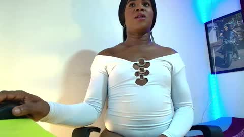 Snapshot of ambar_gil_ chatting on 8, 1, 2025 ambar gil online show from 8, 1, 2025