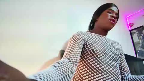 Snapshot of ambar_gil_ chatting on 6, 3, 2025 ambar gil online show from 6, 3, 2025