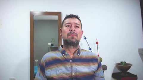 Snapshot of ambar_jacksonn chatting on 3, 10, 2025 Ambar Jackson online show from 3, 10, 2025