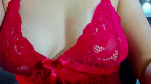 Snapshot of ambar_sex10 chatting on 6, 10, 2025 Ambar  online show from 6, 10, 2025