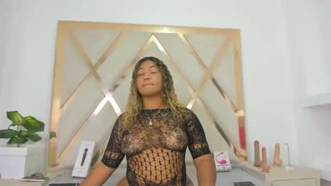 Ambar online show from 1, 6, 2026