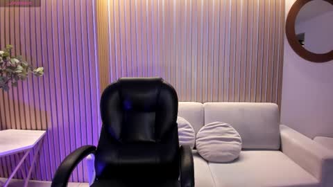 Ambar  online show from 27, 11, 2025