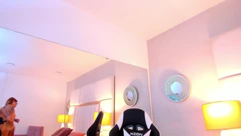 Snapshot of ambarsantany chatting on 3, 2, 2025 AmbarSantany online show from 3, 2, 2025