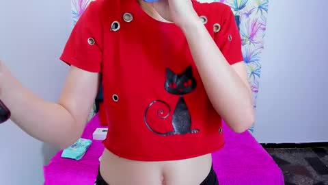 Ambar Vanucci online show from 9, 2, 2025