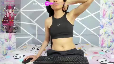 Ambar Vanucci online show from 7, 10, 2025