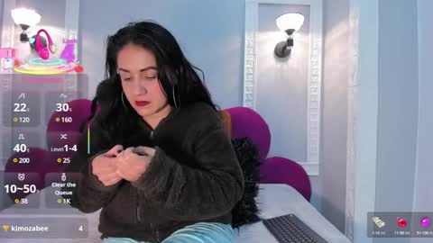 Snapshot of ambbermoon chatting on 12, 3, 2025   online show from 12, 3, 2025
