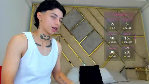 Snapshot of amber_adams_ chatting on 14, 10, 2025 Amber  online show from 14, 10, 2025