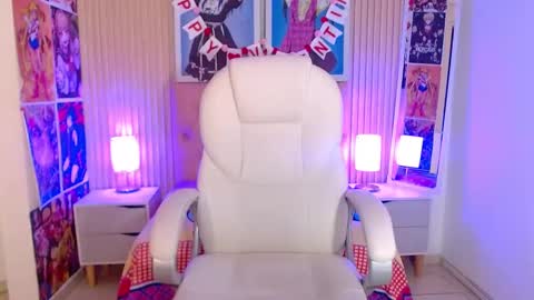 Amber online show from 12, 2, 2025