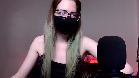 Snapshot of amber_candyfloss chatting on 2, 12, 2024 Amber non-nude model online show from 2, 12, 2024