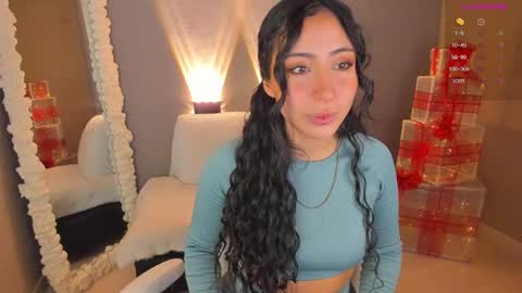 Snapshot of amber_curly chatting on 30, 12, 2024 amber_curly online show from 30, 12, 2024