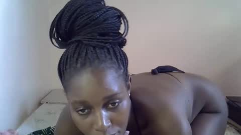 Snapshot of amber_cutie2 chatting on 23, 9, 2025 amber_cutie2 online show from 23, 9, 2025