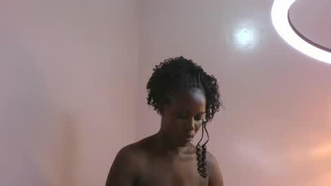 amber_cutie2 online show from 15, 12, 2025