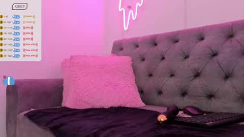 Snapshot of amber_martinezz chatting on 31, 1, 2025 ammber online show from 31, 1, 2025
