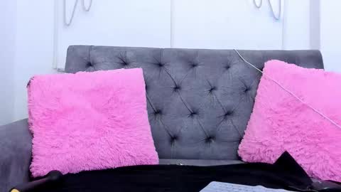 Snapshot of amber_martinezz chatting on 24, 2, 2025 ammber online show from 24, 2, 2025