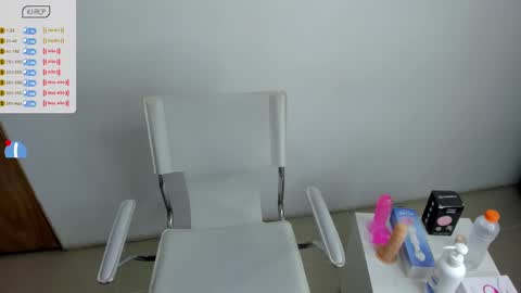 Snapshot of amber_martinezz chatting on 28, 2, 2025 ammber online show from 28, 2, 2025