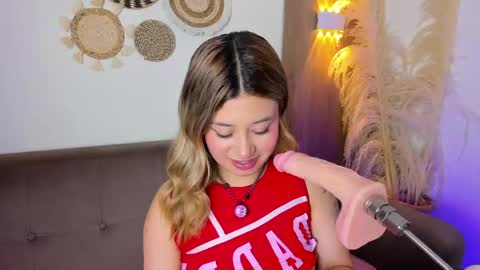 amber_palmer online show from 8, 6, 2026