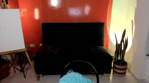 Vivi  online show from 16, 6, 2026