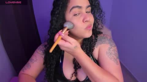 Snapshot of amber_smith20 chatting on 15, 1, 2026 find me here --- online show from 15, 1, 2026