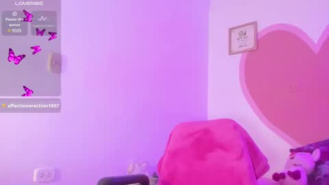 amber_white25 online show from 25, 2, 2025