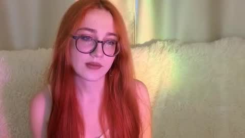 Snapshot of amber_wink chatting on 17, 10, 2025 mber online show from 17, 10, 2025