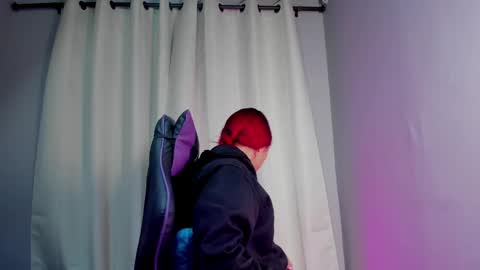 Amber Baker  online show from 6, 3, 2025