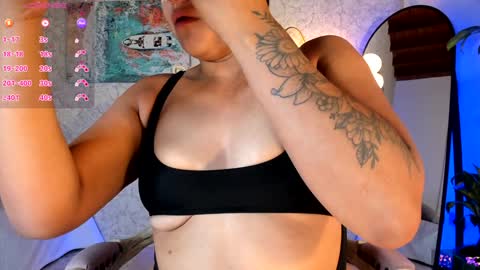 Snapshot of ambercollinns chatting on 21, 1, 2025 Amber Collins online show from 21, 1, 2025