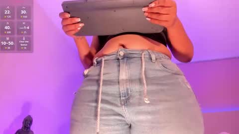 Snapshot of ambercollinns chatting on 16, 9, 2025 Amber Collins online show from 16, 9, 2025