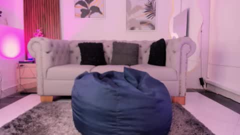 Snapshot of amberinihoffman chatting on 19, 10, 2025 Amber  online show from 19, 10, 2025