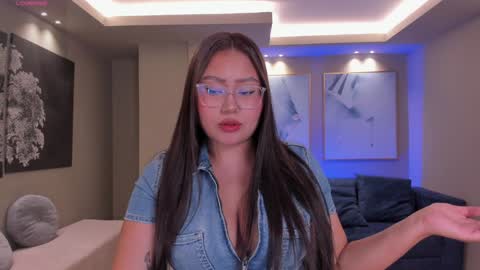 Snapshot of amberlewis_ chatting on 14, 1, 2025 Amber online show from 14, 1, 2025