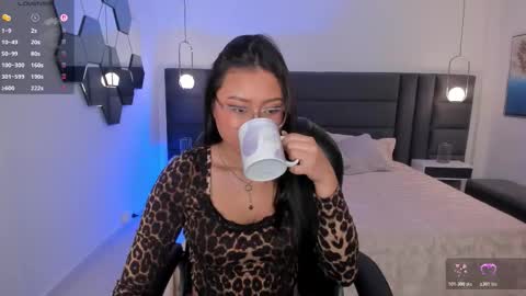 Amber  online show from 27, 11, 2025