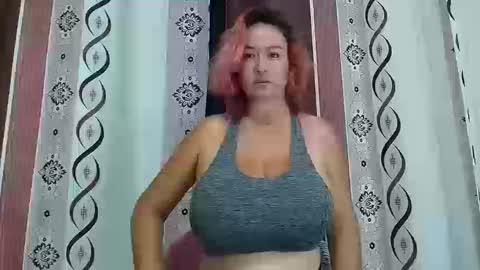 Snapshot of amberlissi chatting on 24, 9, 2025 LISSY online show from 24, 9, 2025